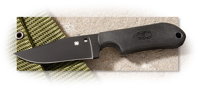 Spyderco Street Beat black tactical blade with horizontal, vertical, and diagonal carry sheath