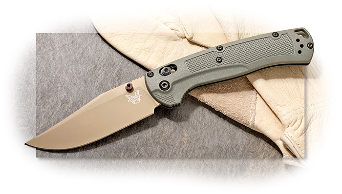 BENCHMADE - TAGGEDOUT - DEEP OLIVE GRIVORY HANDLE - TAN COATED CPM- 154 STAINLESS BLADE
