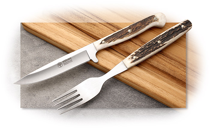 BOKER - ARBOLITO STAMIGO - STAG HANDLE KNIFE AND FORK SET WITH BROWN LEATHER - 440A STAINLESS BLADE