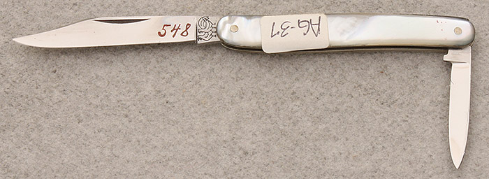HEN & ROOSTER SAMPLE 548 WRITTEN ON BLADE 2-1/2" SERPENTINE 1-3/4" CLIP POINT 1" PEN BLADE
