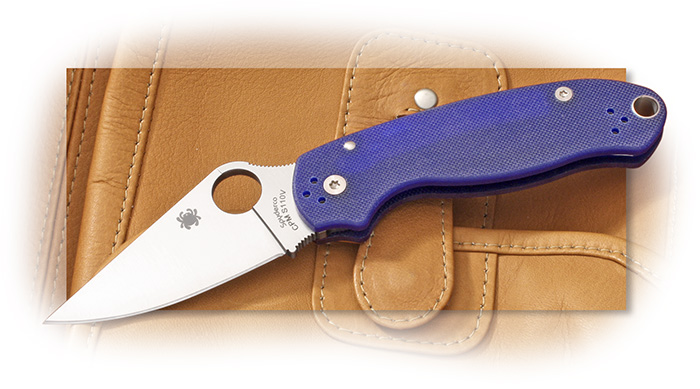 Spyderco Para Military 3, midnight blue textured G-10 scales, cpm s110