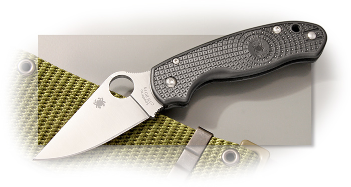 SPYDERCO - PARA 3 LIGHTWEIGHT - PLAIN EDGE - SATIN BLADE - CTS-BD1N HIGH-CARBON CHROMIUM STEEL