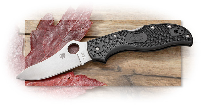 Spyderco Stretch 2 Lightweight with VG-10 Stainless Steel and black handle